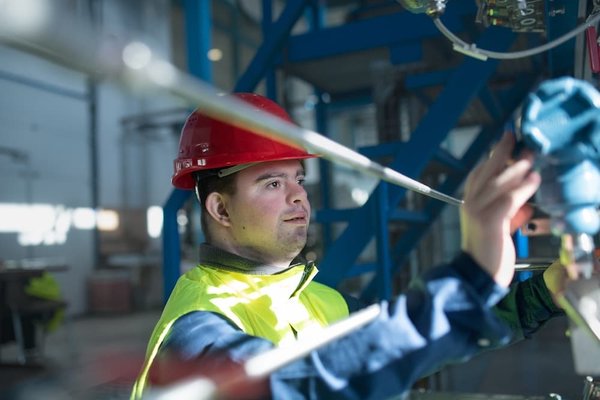 Comment développer un programme d'accueil et d'intégration pour les nouveaux employés à distance ?